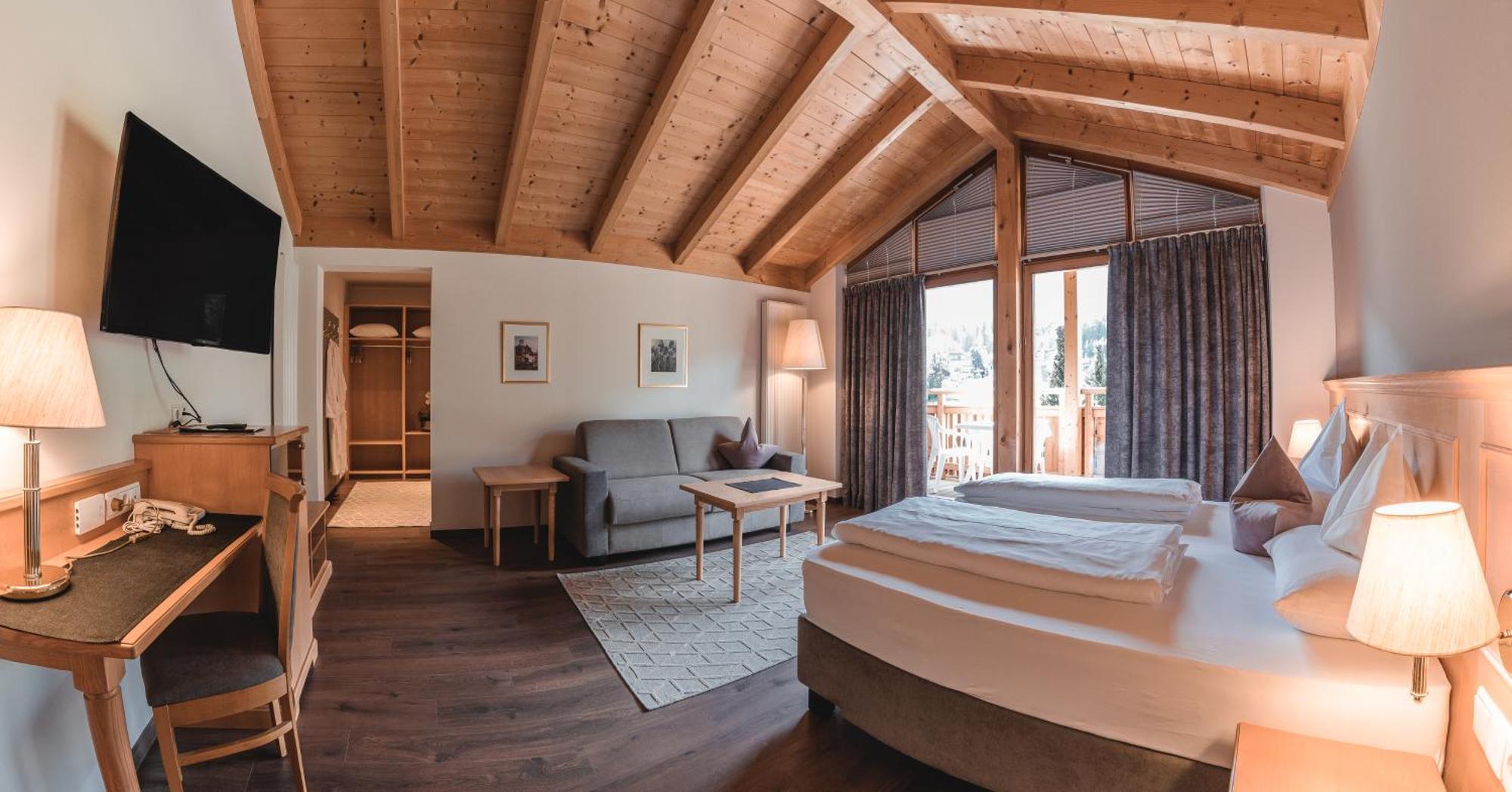 Hotel Reischach Brunico Eksteriør bilde