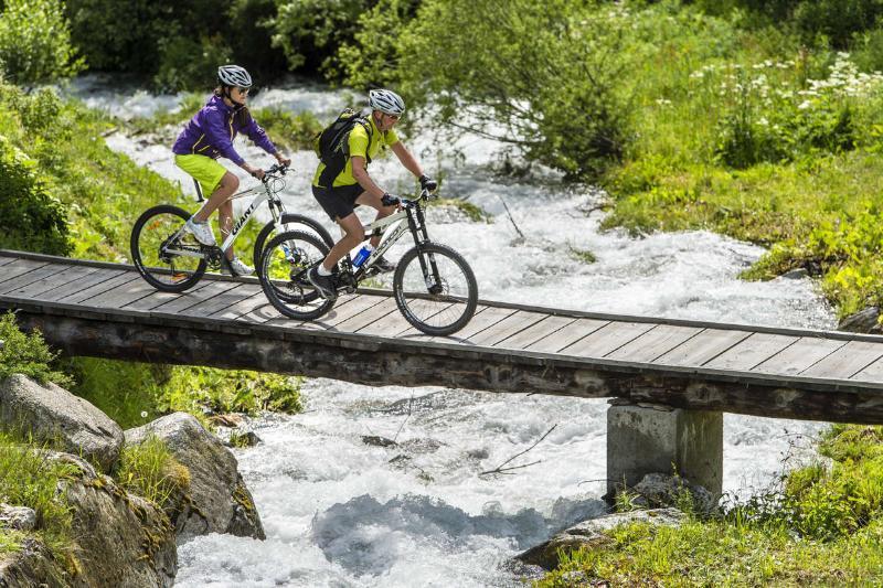 Hotel Reischach Brunico Eksteriør bilde