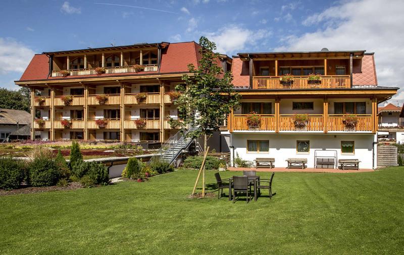 Hotel Reischach Brunico Eksteriør bilde