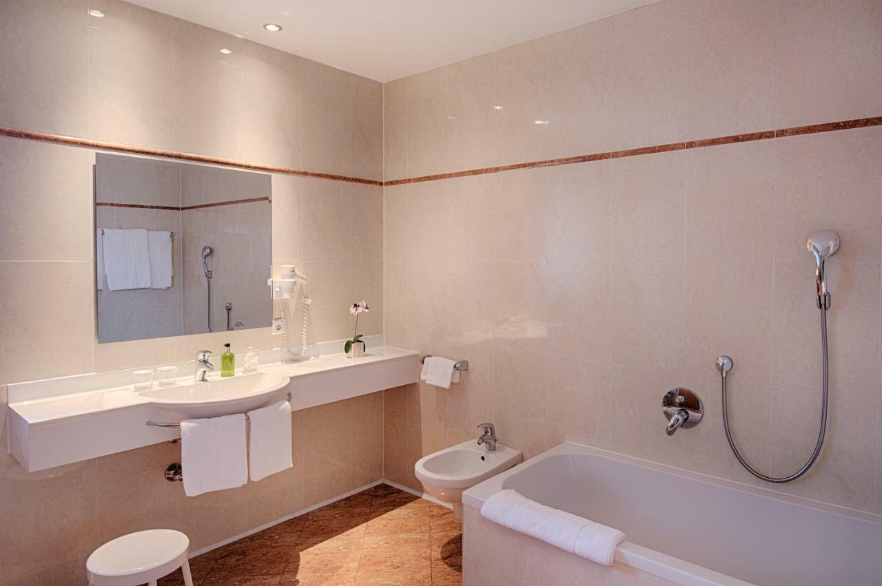 Hotel Reischach Brunico Eksteriør bilde
